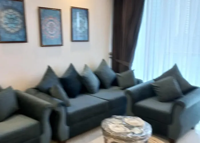 Capital Twin Peaks Apartment