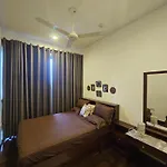 Capital Twin Peaks Apartment